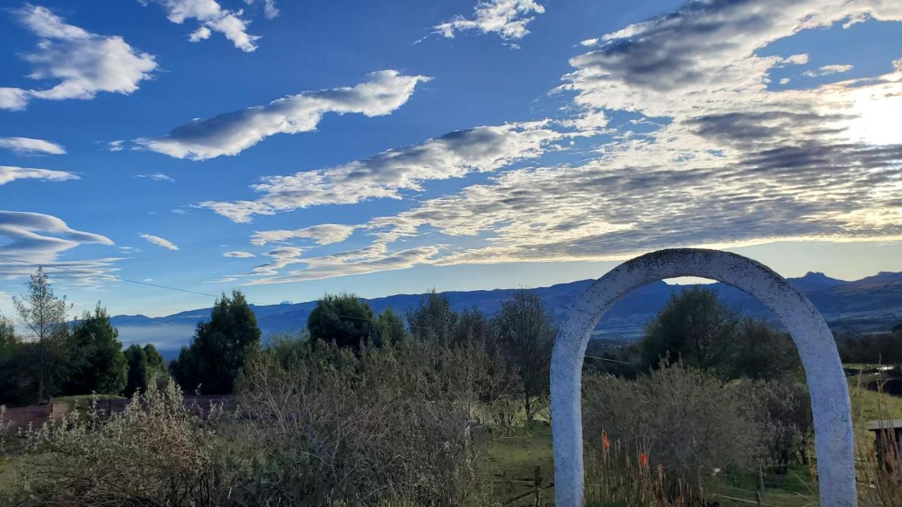 Balcon Al Cotopaxi Hosteria Sangolquí Buitenkant foto
