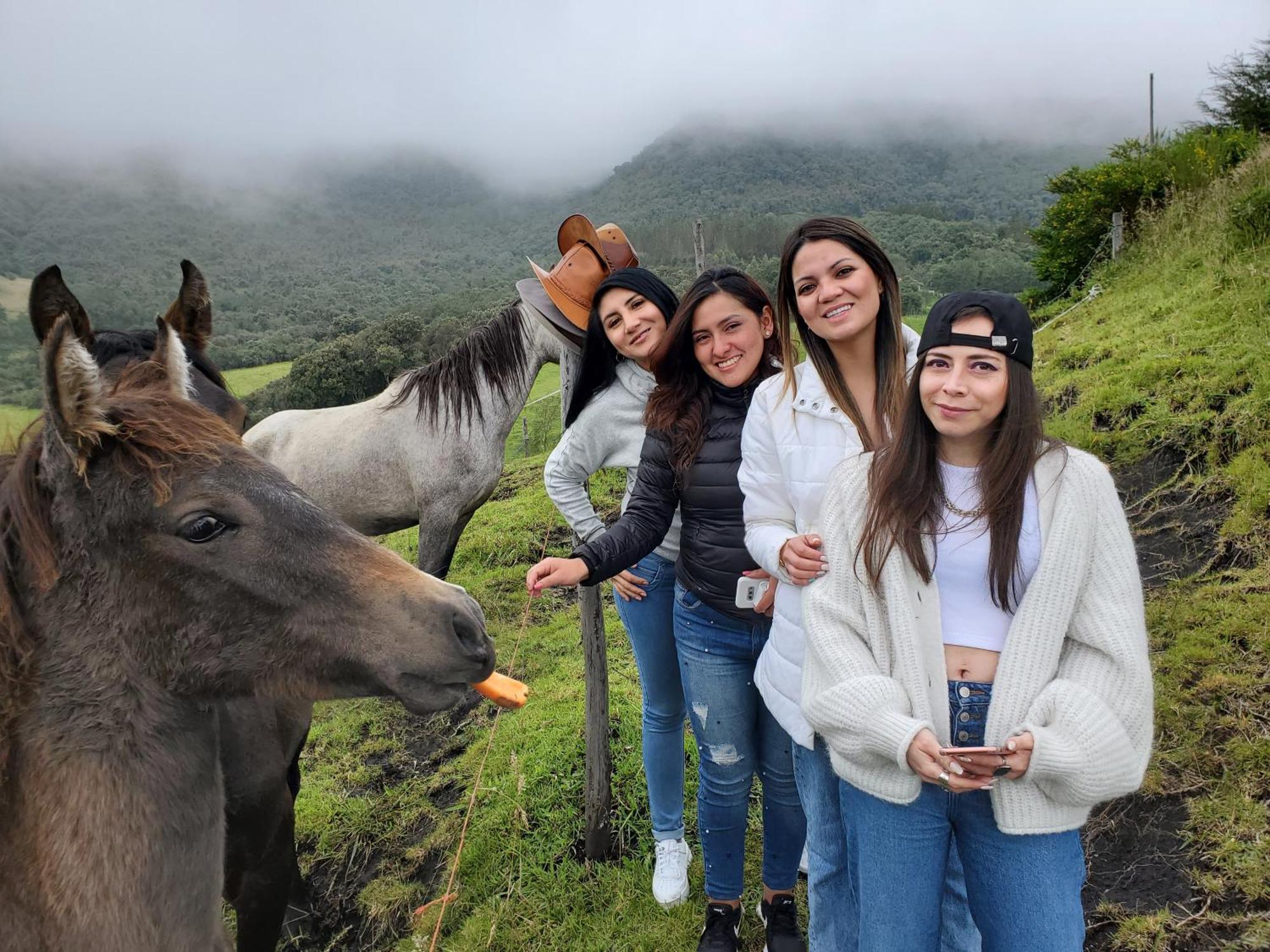 Balcon Al Cotopaxi Hosteria Sangolquí Buitenkant foto